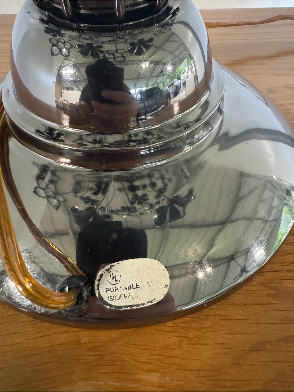 LUCITE TOPIARY FLOWER LAMP - Picture 8 of 8